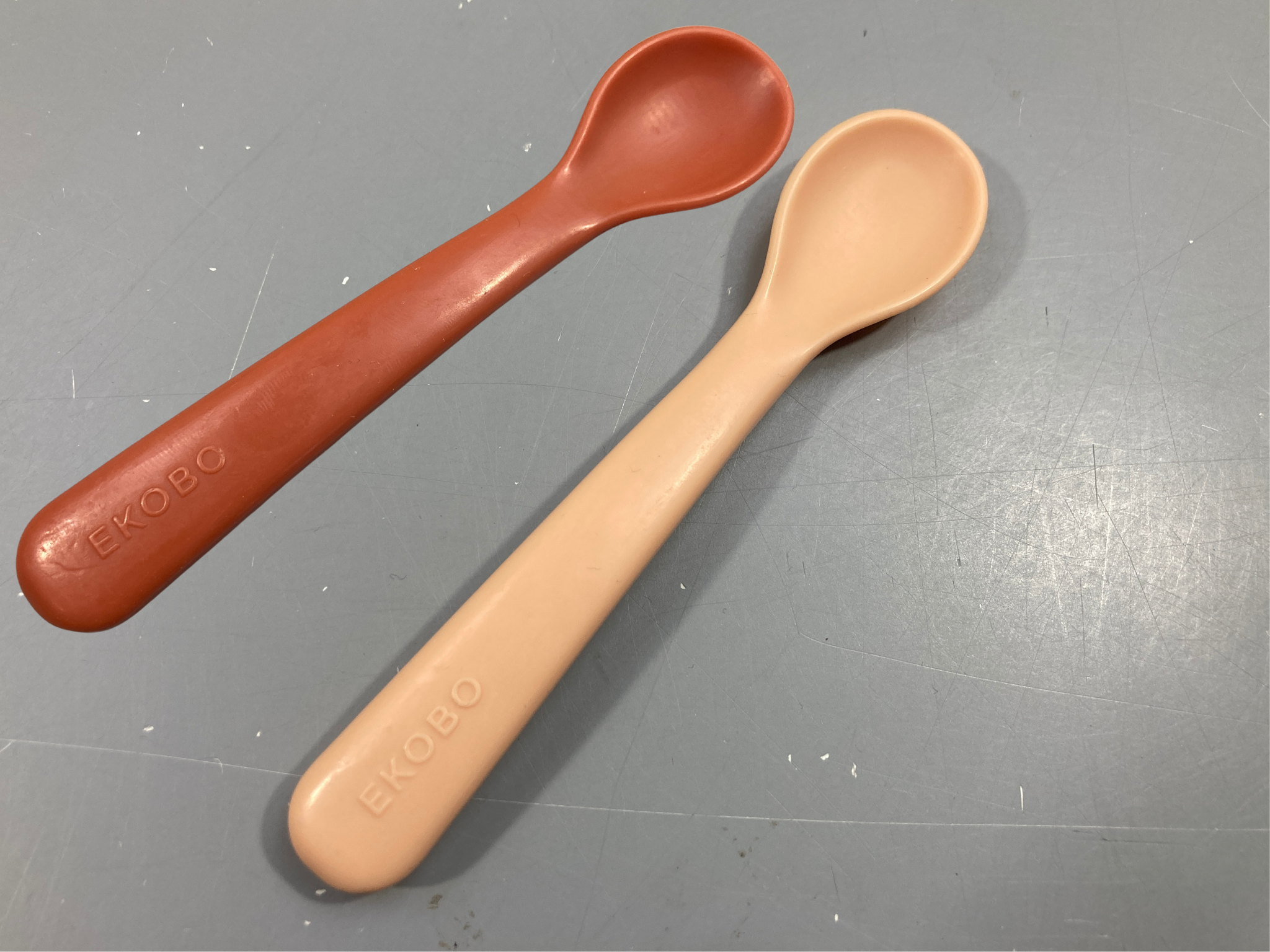2 Cuillères rosées Ekobo en silicone