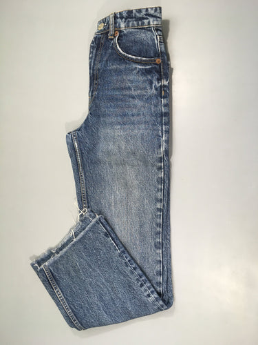 Jeans 32 bas effet effiloché 32 (jambes larges), moins cher chez Petit Kiwi