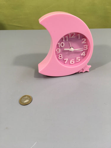 Horloge rose lune, moins cher chez Petit Kiwi