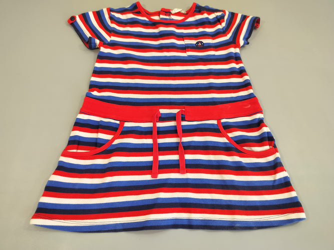 Robe m.c rayée rouge, bleu, blanc, bleu marine , légère trace blanche à la ceinture, moins cher chez Petit Kiwi