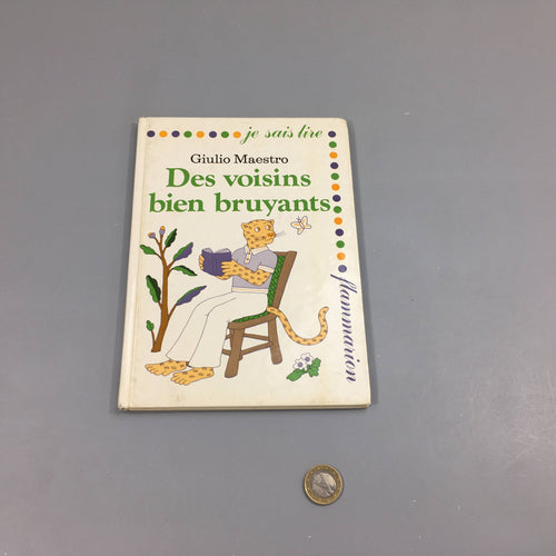 Des voisins bien bruyants-Couverture jaunie (vintage), moins cher chez Petit Kiwi