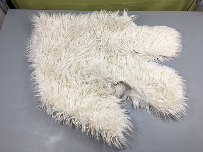 Tapis peluche ours blanc, moins cher chez Petit Kiwi