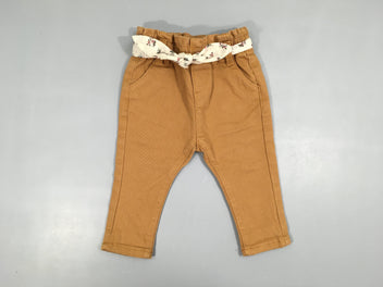 Pantalon ocre ceinture textile écru fleuri