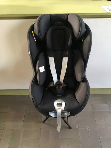 Siège auto groupe 0+ Cybex Cloud T i-Size + siège-auto Sirona T i-Size groupe 0+/1 + Base en T + Moustiquaire Toujours sous garantie, moins cher chez Petit Kiwi