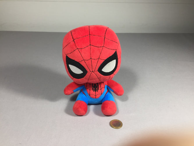 Peluche Spiderman - 17 cm, moins cher chez Petit Kiwi