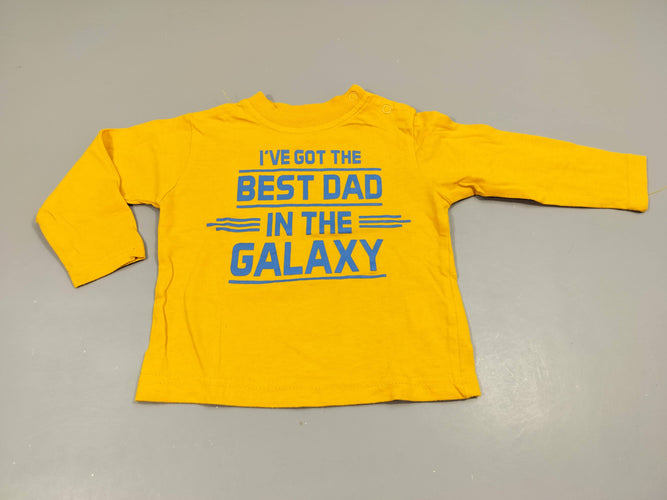 T-shirt m.l jaune inscriptions  bleues "i've got the best dad,...", moins cher chez Petit Kiwi