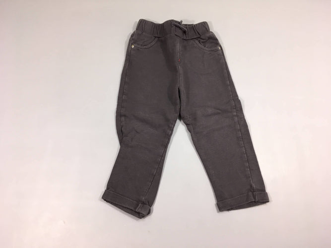 Pantalon de training bleu à revers légèrement bouloché, moins cher chez Petit Kiwi