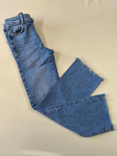 Jeans regular bleu effet effiloché, moins cher chez Petit Kiwi