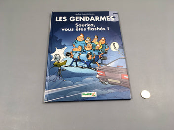 Les gendarmes  5 - Souriez, vous êtes flashés!