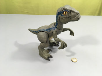 Jurassic World Baby Blue Dino Velociraptor