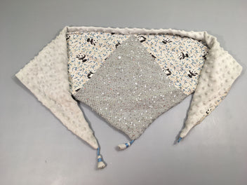 Echarpe DIY grise panda sequins-Légèrement boulochée à rafraichir pointe-Manque une floche