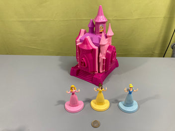 Château Princesses Aurore Belle Cendrillon pour pâte à modeler Hasbro PlayDoh