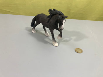 Cheval noir, Schleich