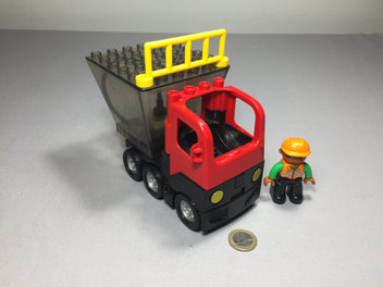 Camion Lego rouge (tel que sur la photo)