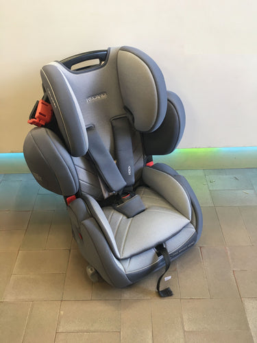 Siège-auto Young Sport Hero groupe 1/2/3, Recaro, état neuf, moins cher chez Petit Kiwi