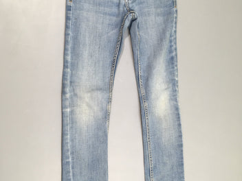 Jeans clair Slim, genoux un peu tachés