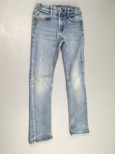 Jeans clair Slim, genoux un peu tachés, moins cher chez Petit Kiwi