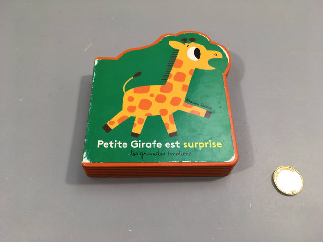 Petite Girafe est surprise, moins cher chez Petit Kiwi