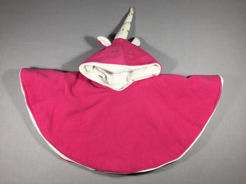 Les petits fils'ou ... Cape licorne ( taille estimée)