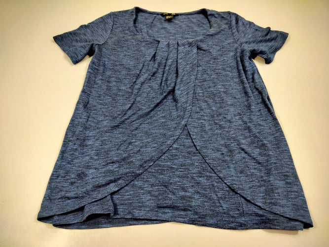 Blouse m.c d'allaitement bleu flammé  58% viscose 42%  polyester, moins cher chez Petit Kiwi