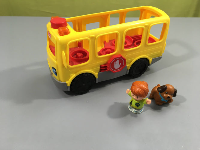 Bus scolaire jaune + 2 personnages, son et lumière, moins cher chez Petit Kiwi