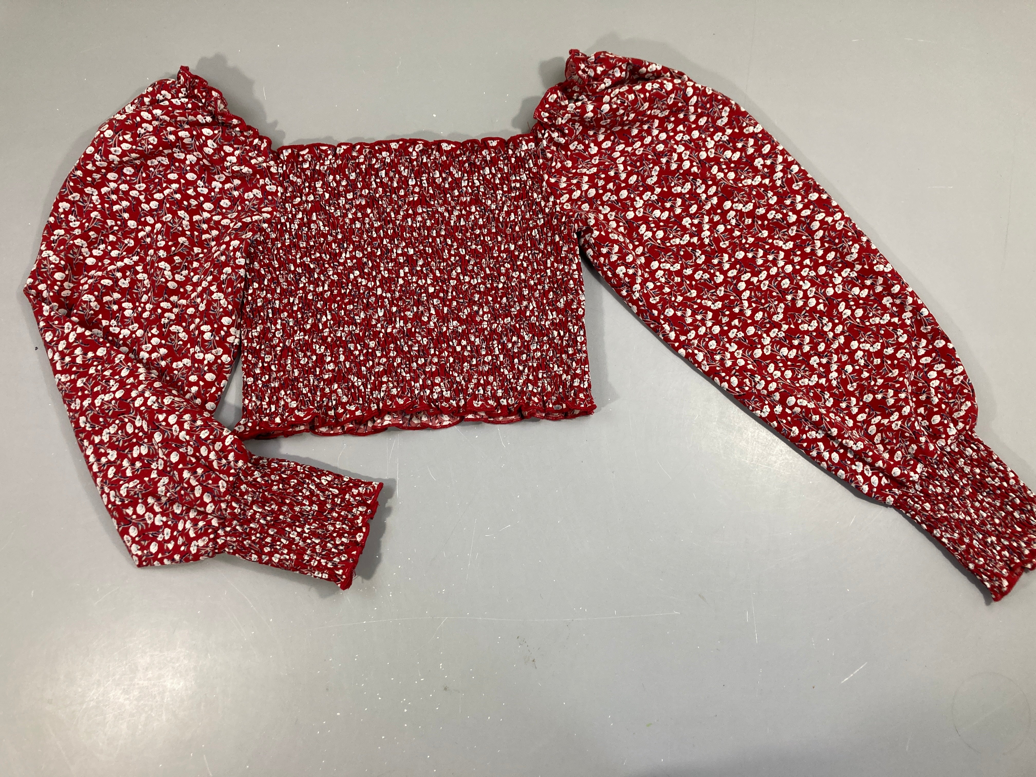 Top ml court bouffant bordeaux fleurs