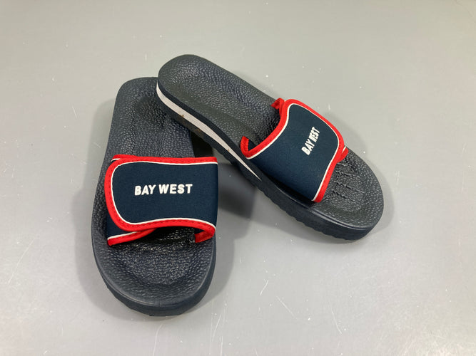 Tongs bleu marine/rougeBay West, 37, moins cher chez Petit Kiwi