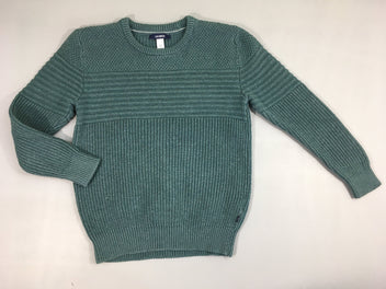 Pull vert texturé, légèrement bouloché