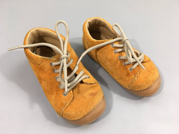 Chaussures nubuck ocre,  One Babybotte, taille 21