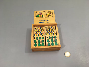 Jeu de memor.y en bois