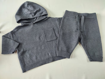 Pull à capuche + Pantalon fines mailles gris foncé