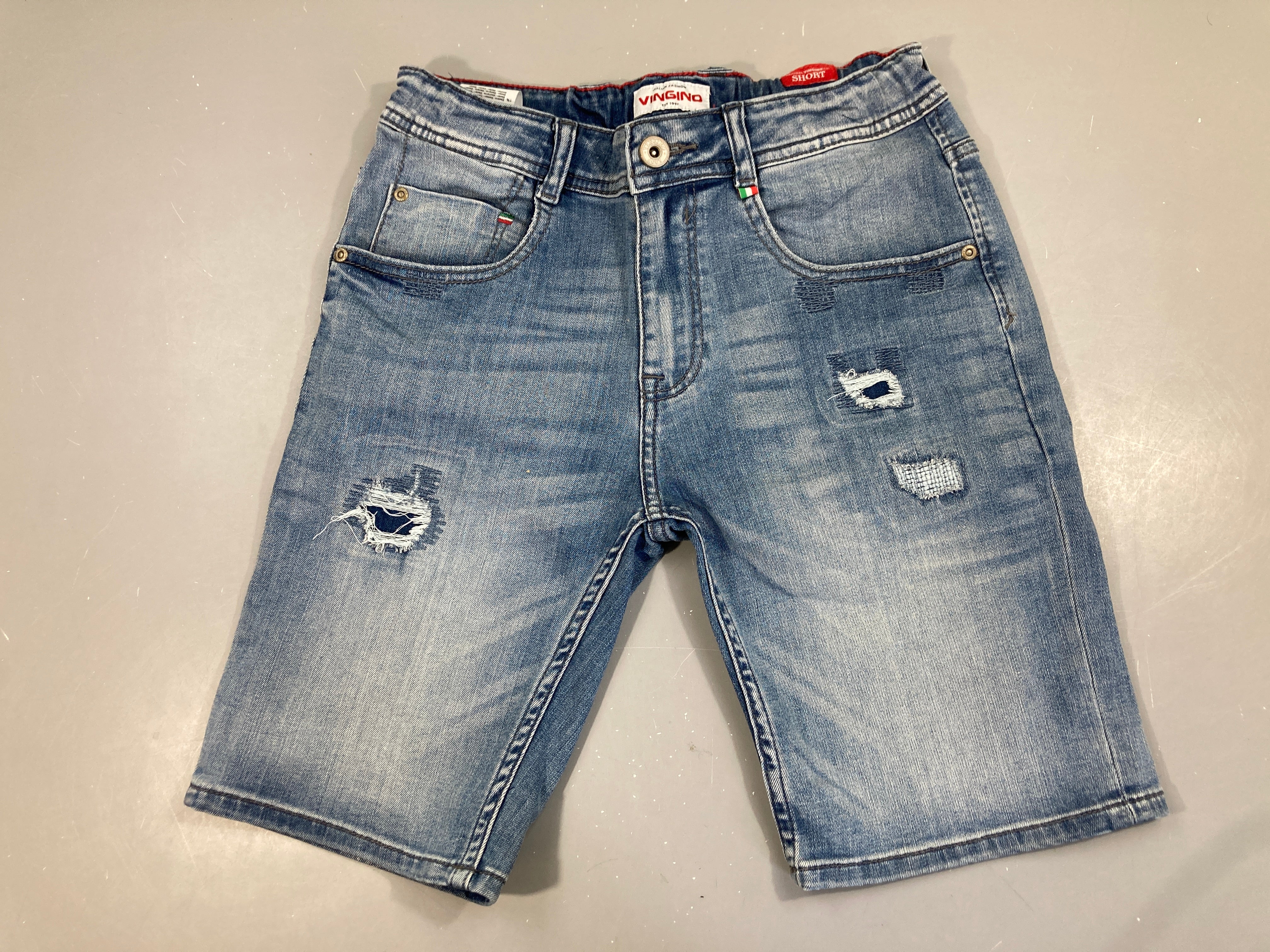Bermuda en jean effet éraillé