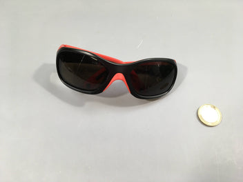 Lunettes Kid 500 rouge/noir catégorie 4