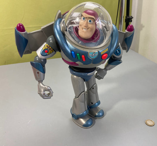 Buzz l’éclair Battle Command Toy Stor.y, moins cher chez Petit Kiwi