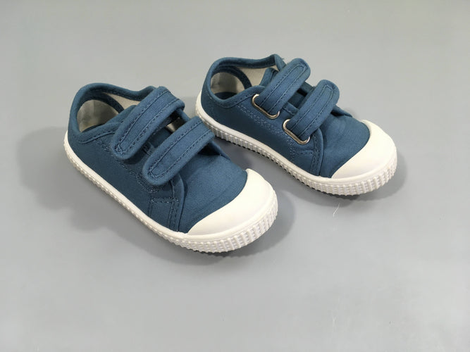 Baskets toiles bleues, moins cher chez Petit Kiwi