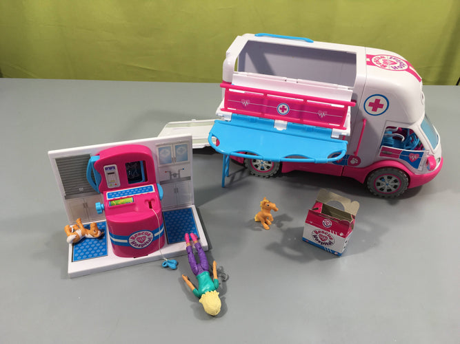 Rescue Hospital ambulance + personnages, moins cher chez Petit Kiwi