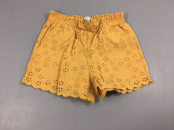 Short moutarde ajouré fleurs doublé 100%coton