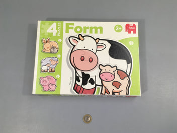 4 Puzzles Form animaux +2a-Une pièce présente marque de pliage Complet