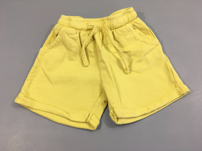 Short molleton jaune, moins cher chez Petit Kiwi