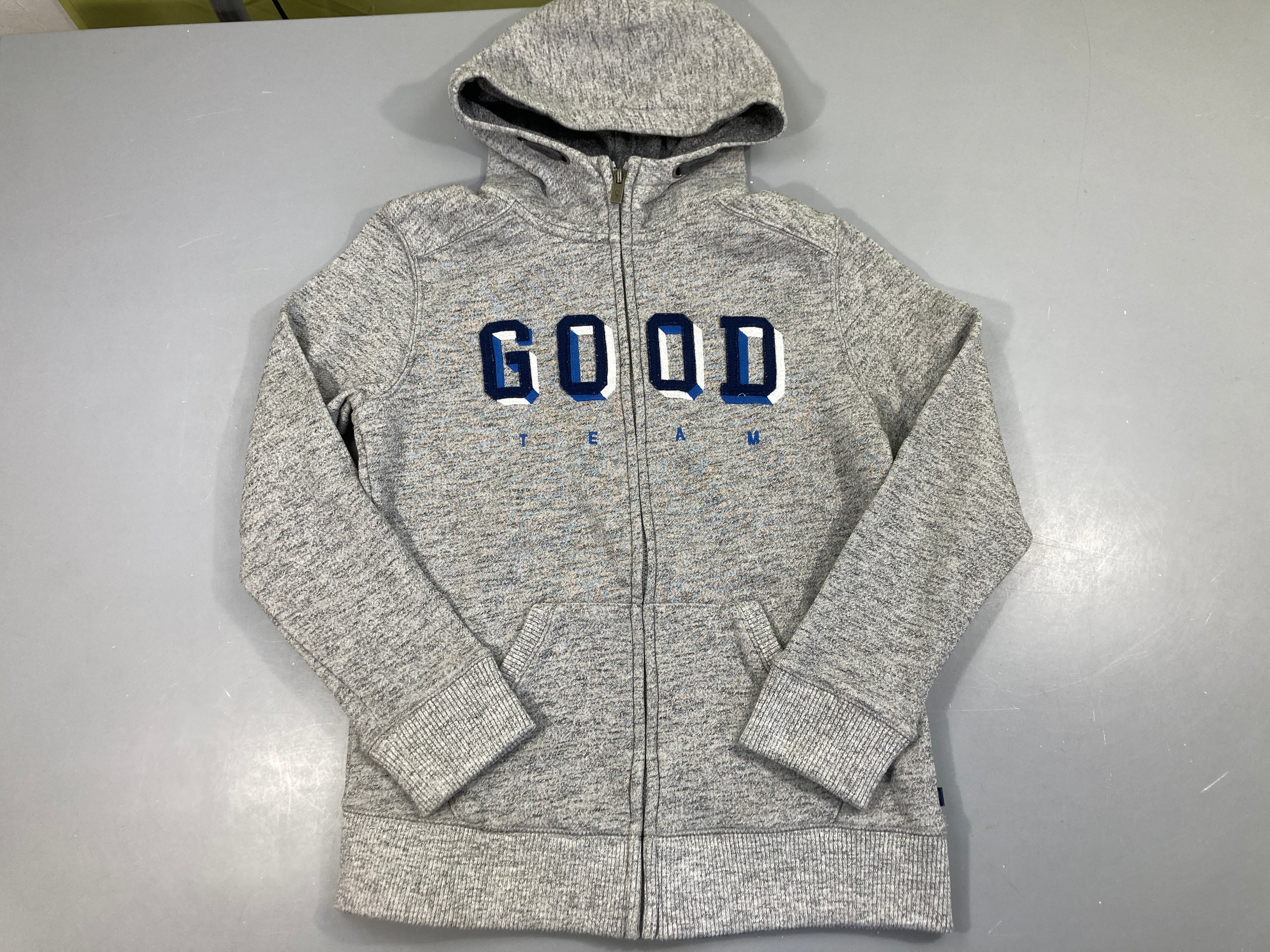 Sweat zippé à capuche gris GOOD