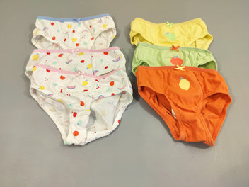 6 culottes, 3 blanches motifs fruits,/1 orange motif citron/1 verte motif orange/ 1 jaune motif pomme