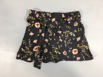 Short léger mauve foncé fleuri ceinture