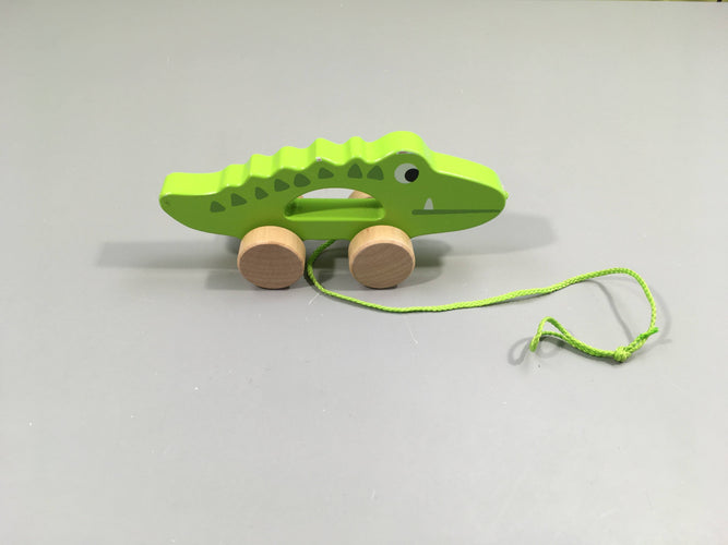 Crocodile en bois à tirer, Tooky Toy, moins cher chez Petit Kiwi