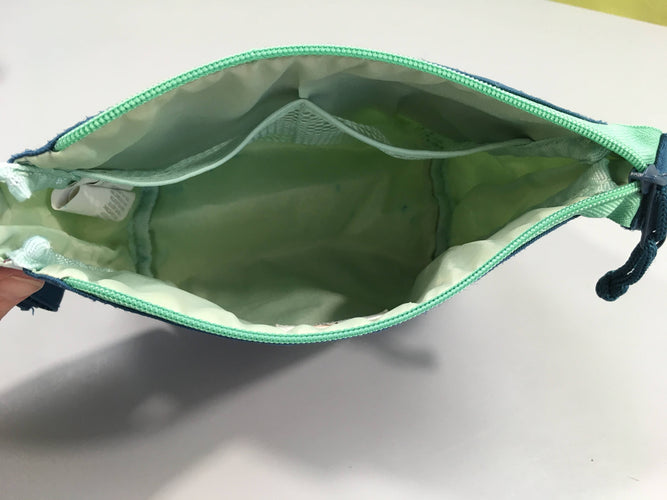 Trousse de toilette tortue, quelques taches à l'intérieur, moins cher chez Petit Kiwi