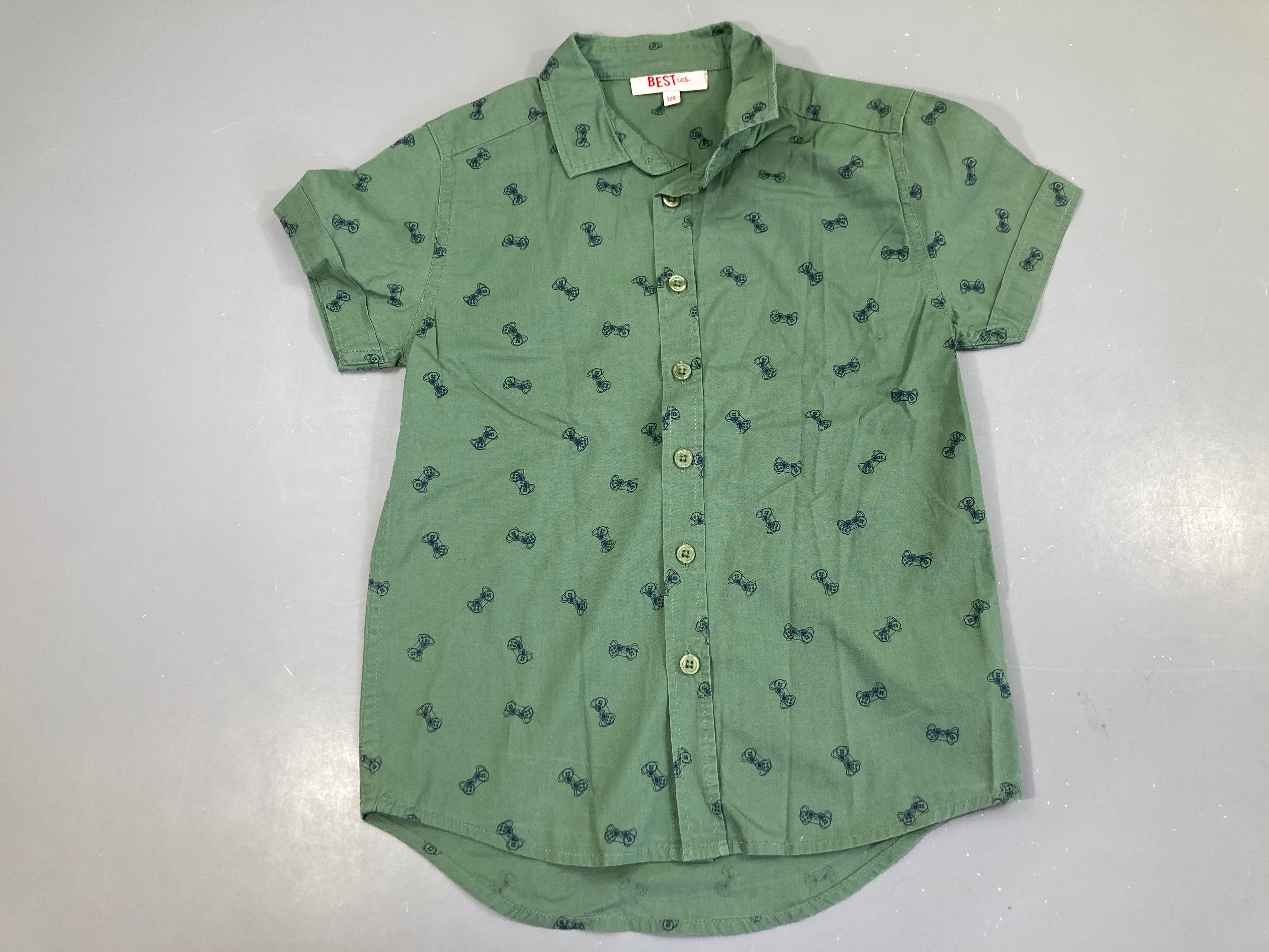Chemise m.c vert manettes