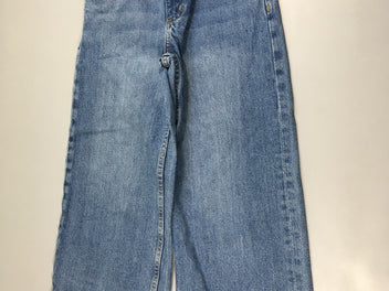 Jeans large court