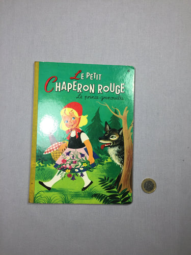 Le Petit Chaperon Rouge - Vintage, moins cher chez Petit Kiwi