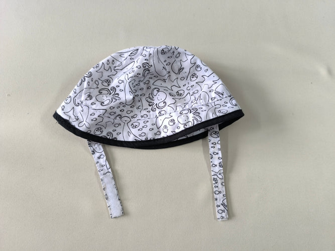 Chapeau blanc liseré noir motif marins, 48 cm, moins cher chez Petit Kiwi