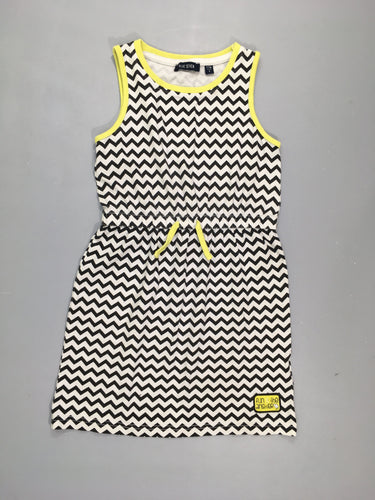 Robe s.m blanche motifs géométriques noirs, bords jaunes 95% coton 5% élasthanne, moins cher chez Petit Kiwi