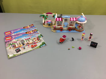 Lego friends 41119 Le cupcake café d'Heartlake City, manque plusieurs pièces, tel que sur la photo